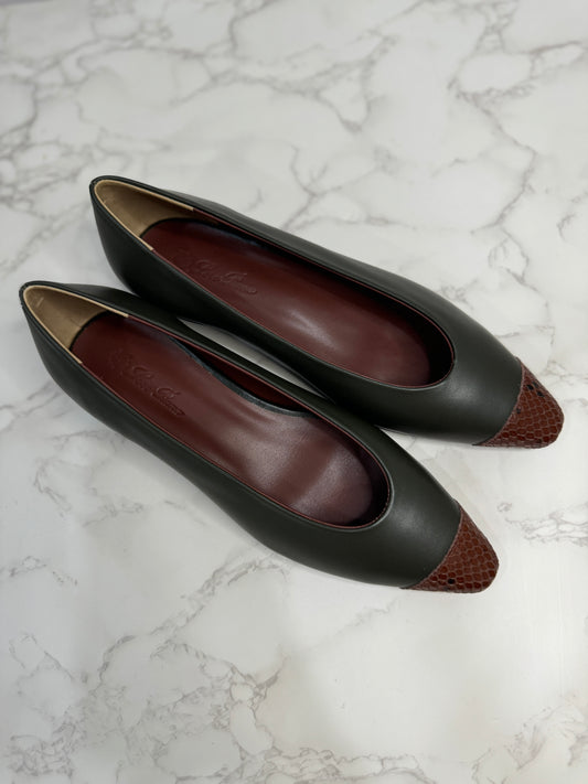 Lp ballet flats