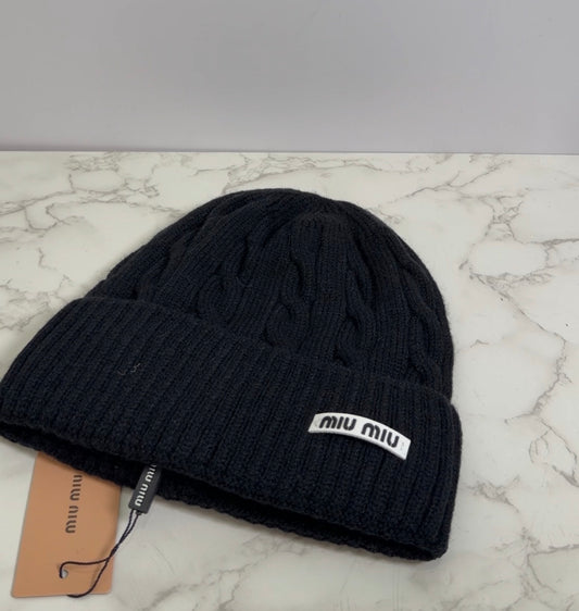 Mm beanie