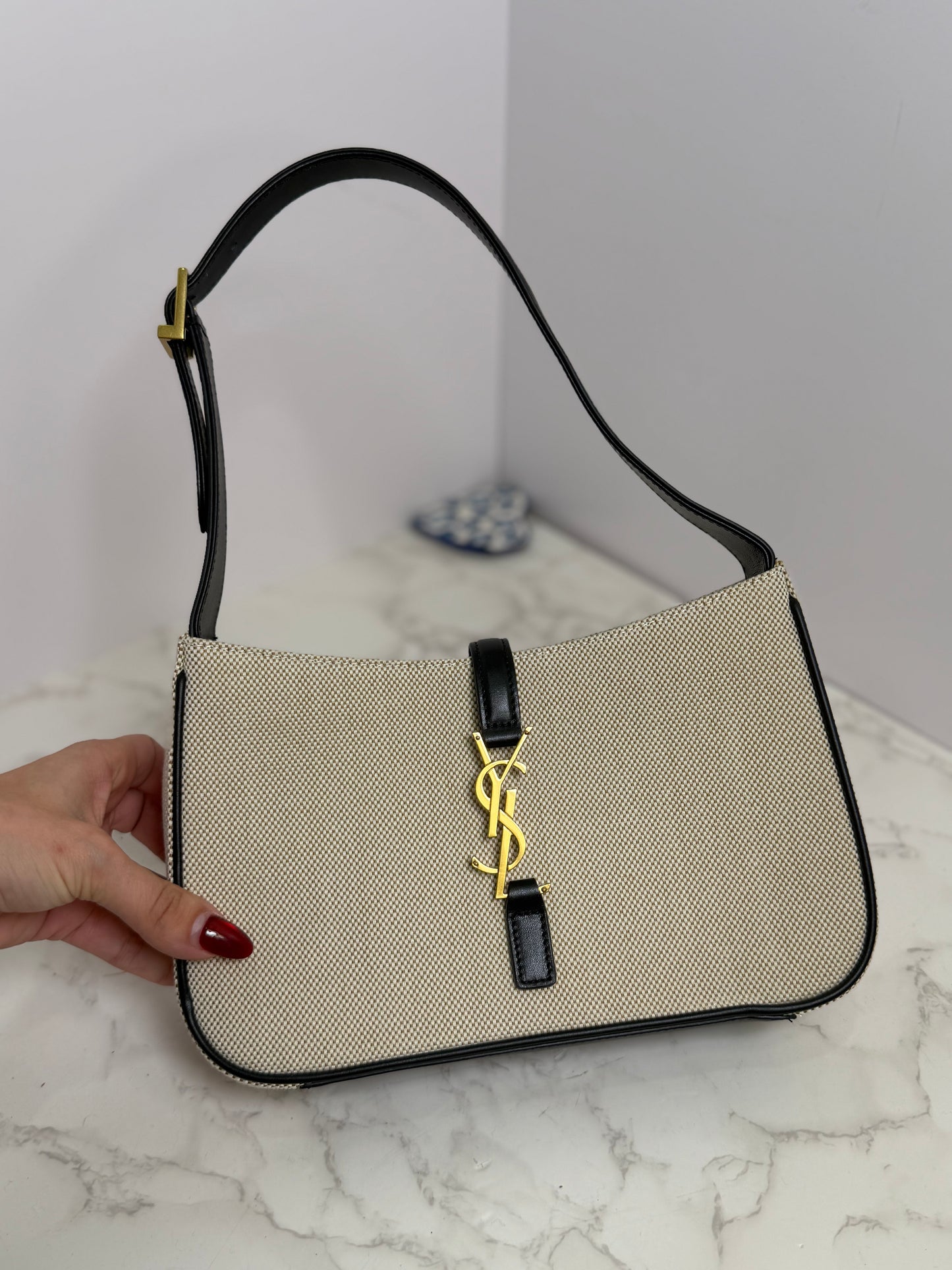 Canvas ysl shoulder