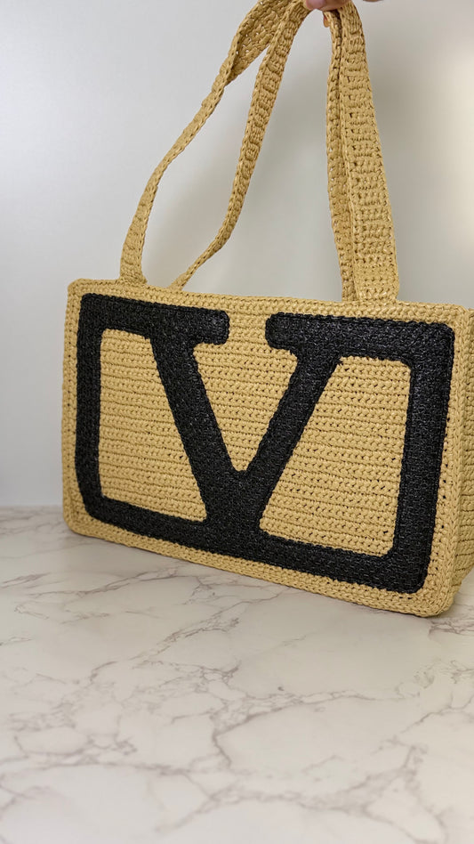 V raffia tote