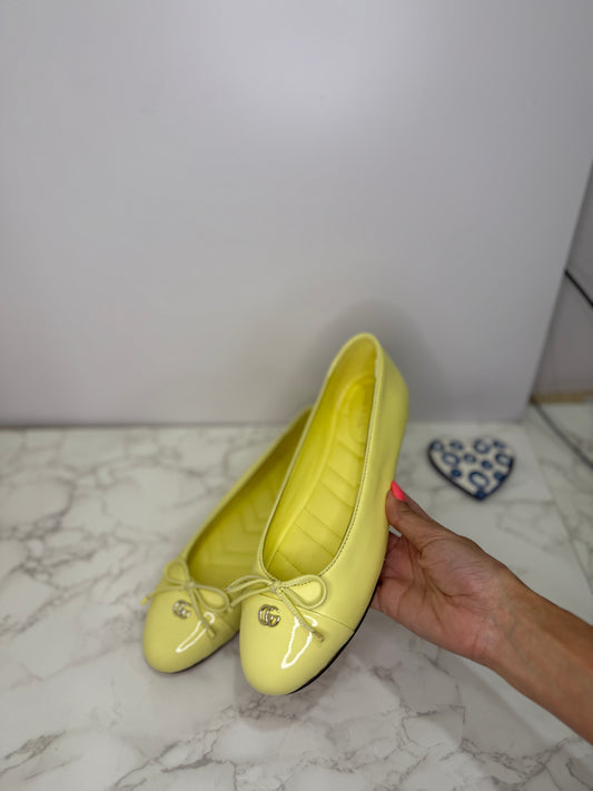 Patent toe ballet flat