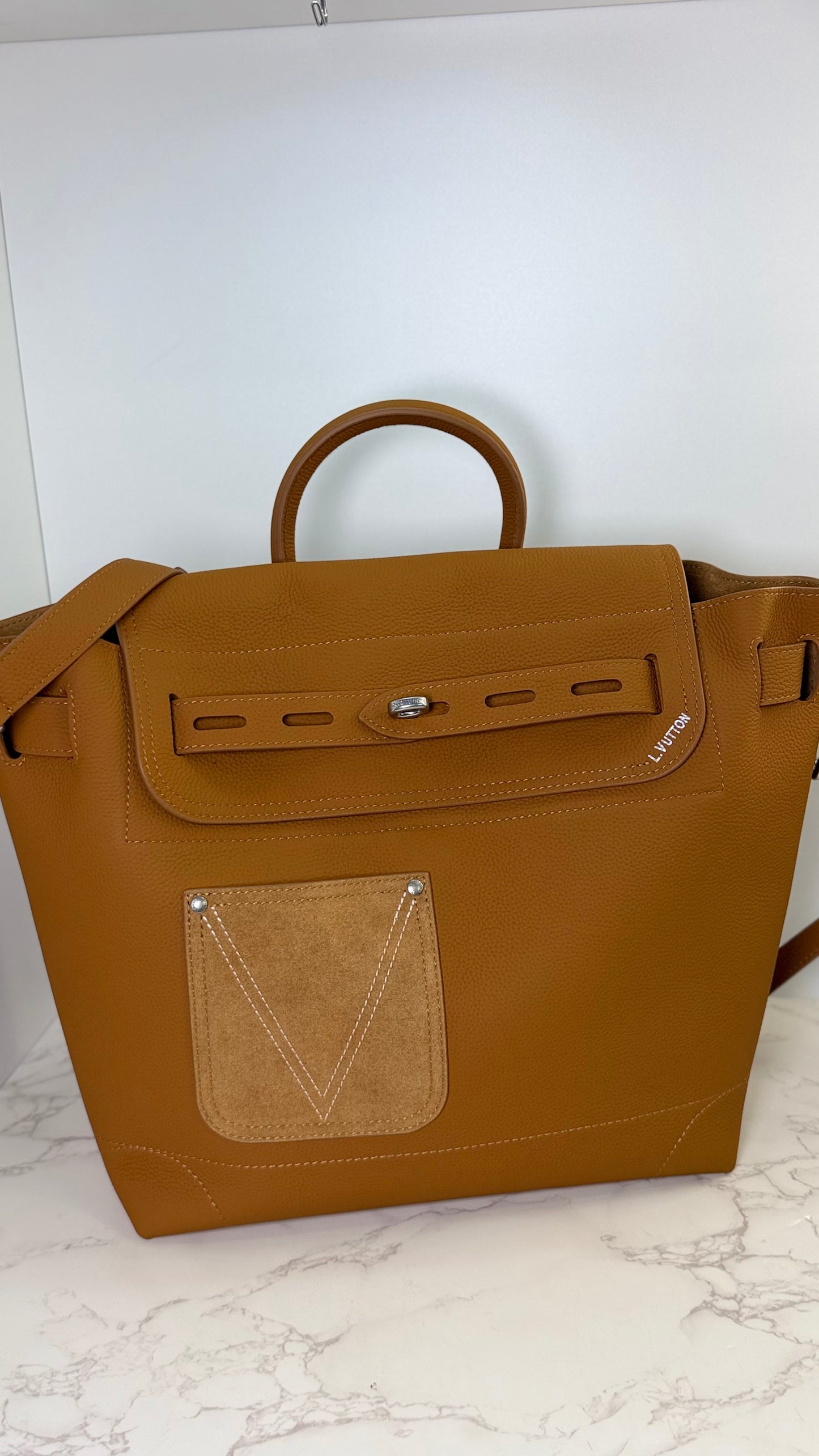 LV Mens