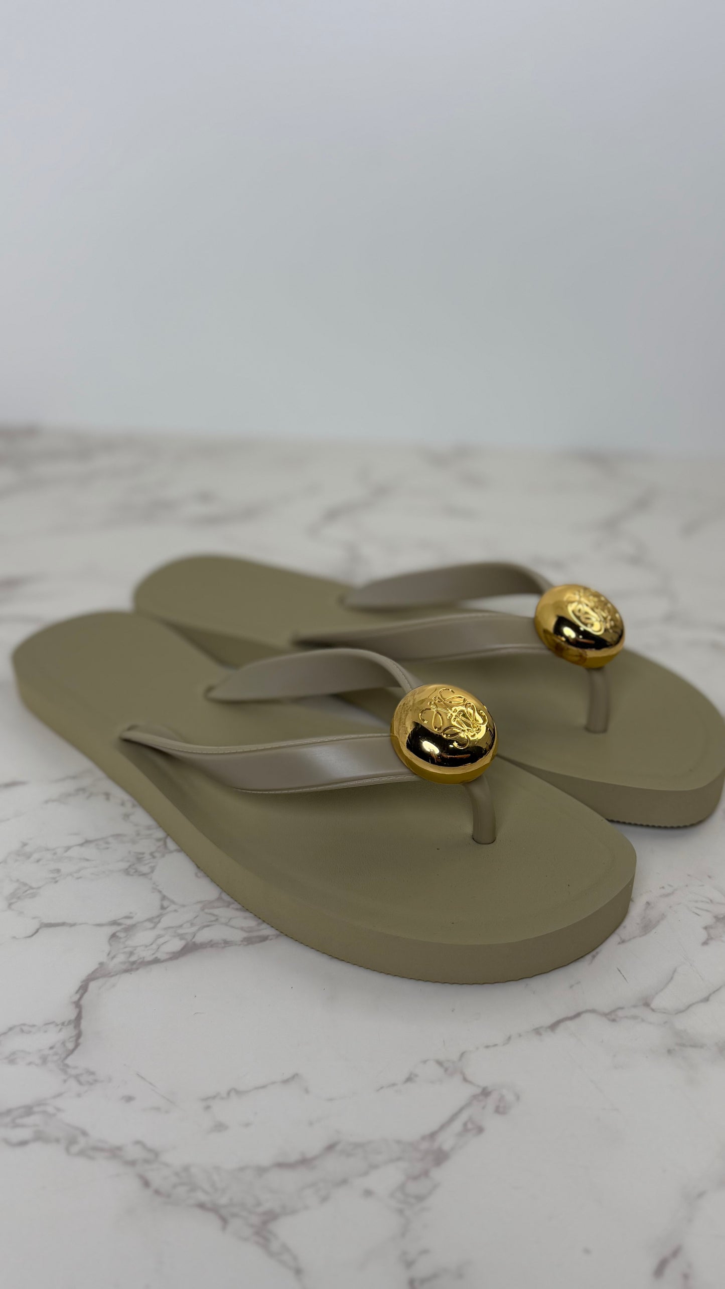 Loewe flip flop