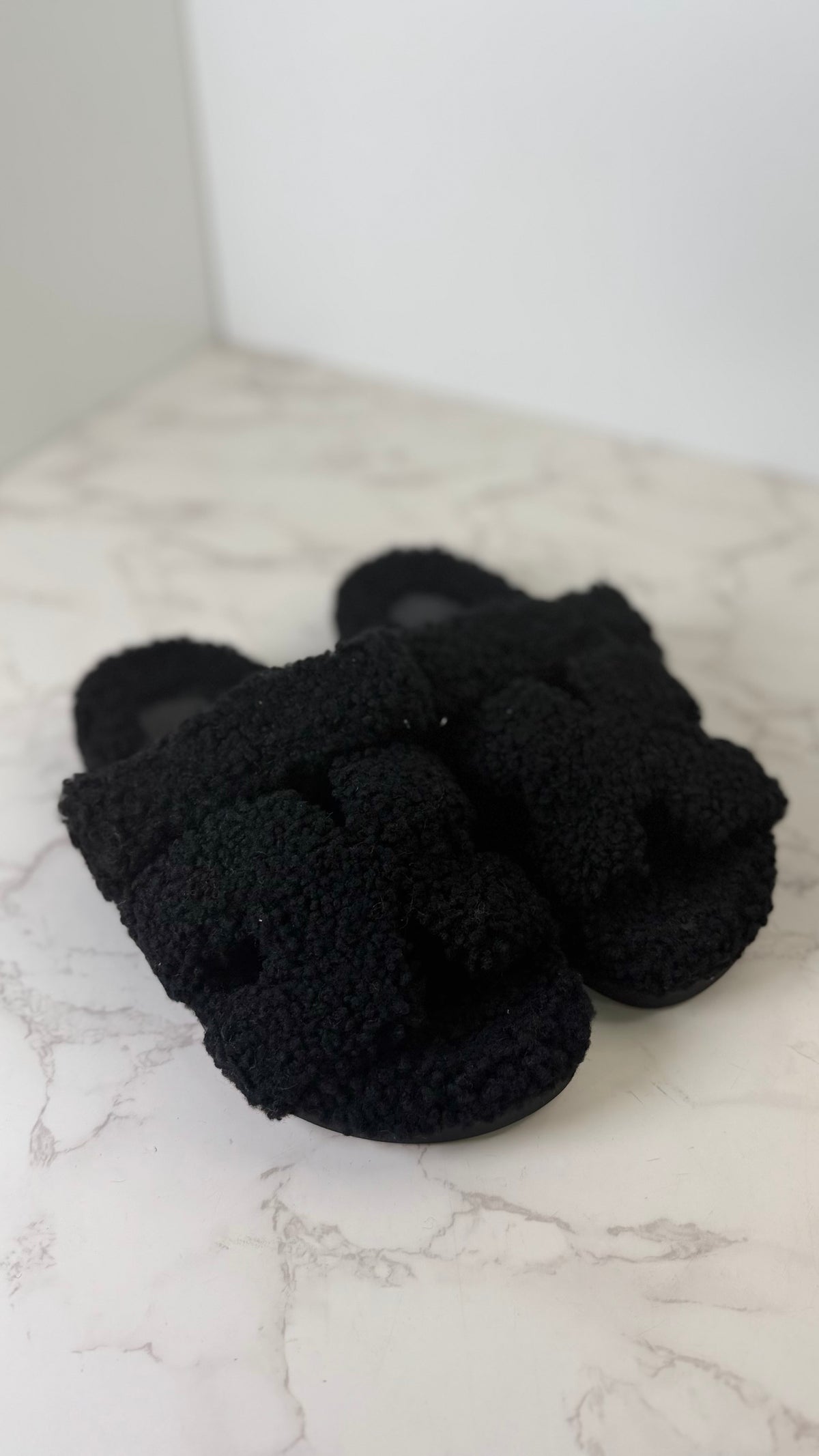 H fuzzy Orans Chypre (Copy)