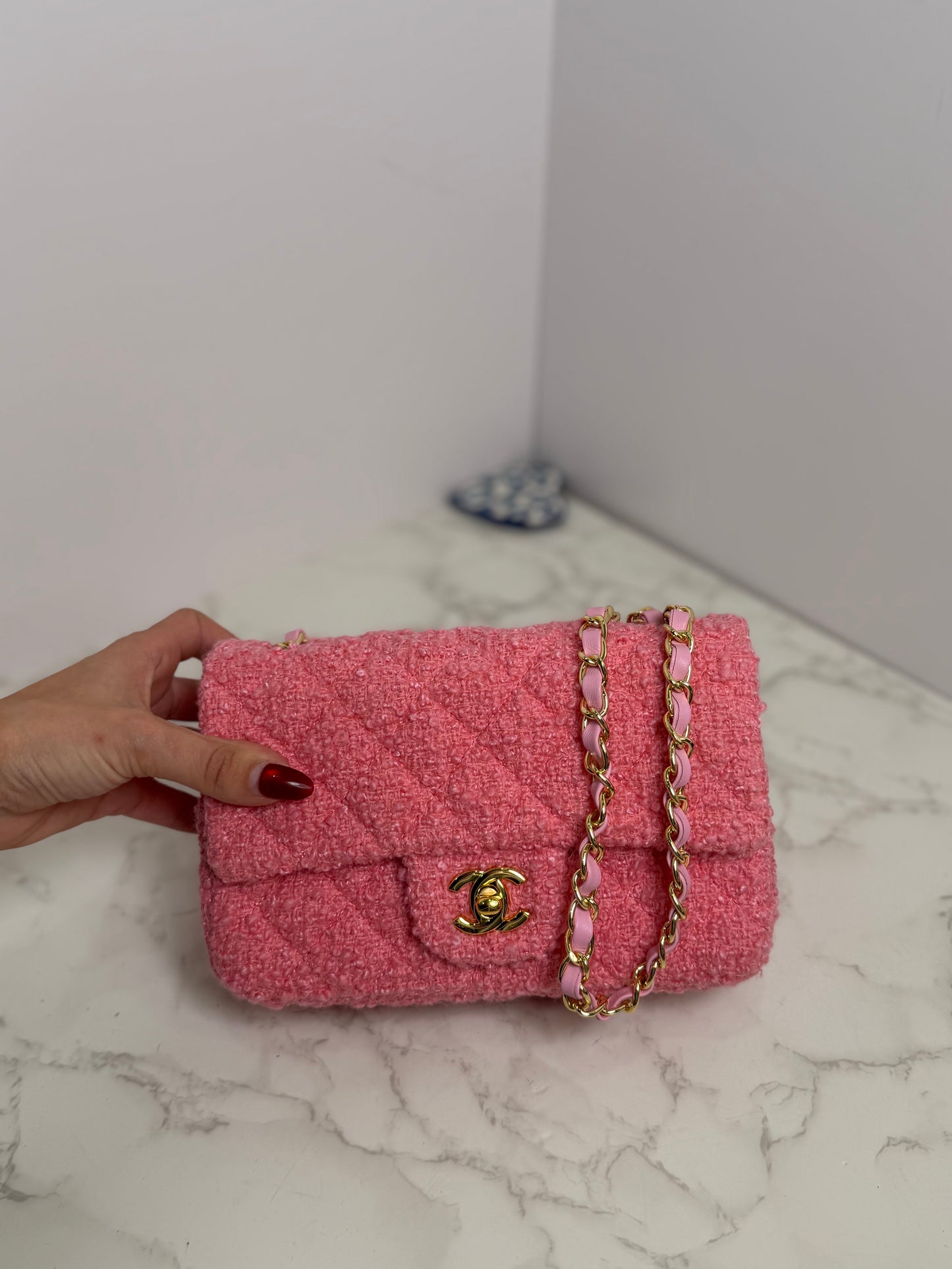 Cc tweed flap