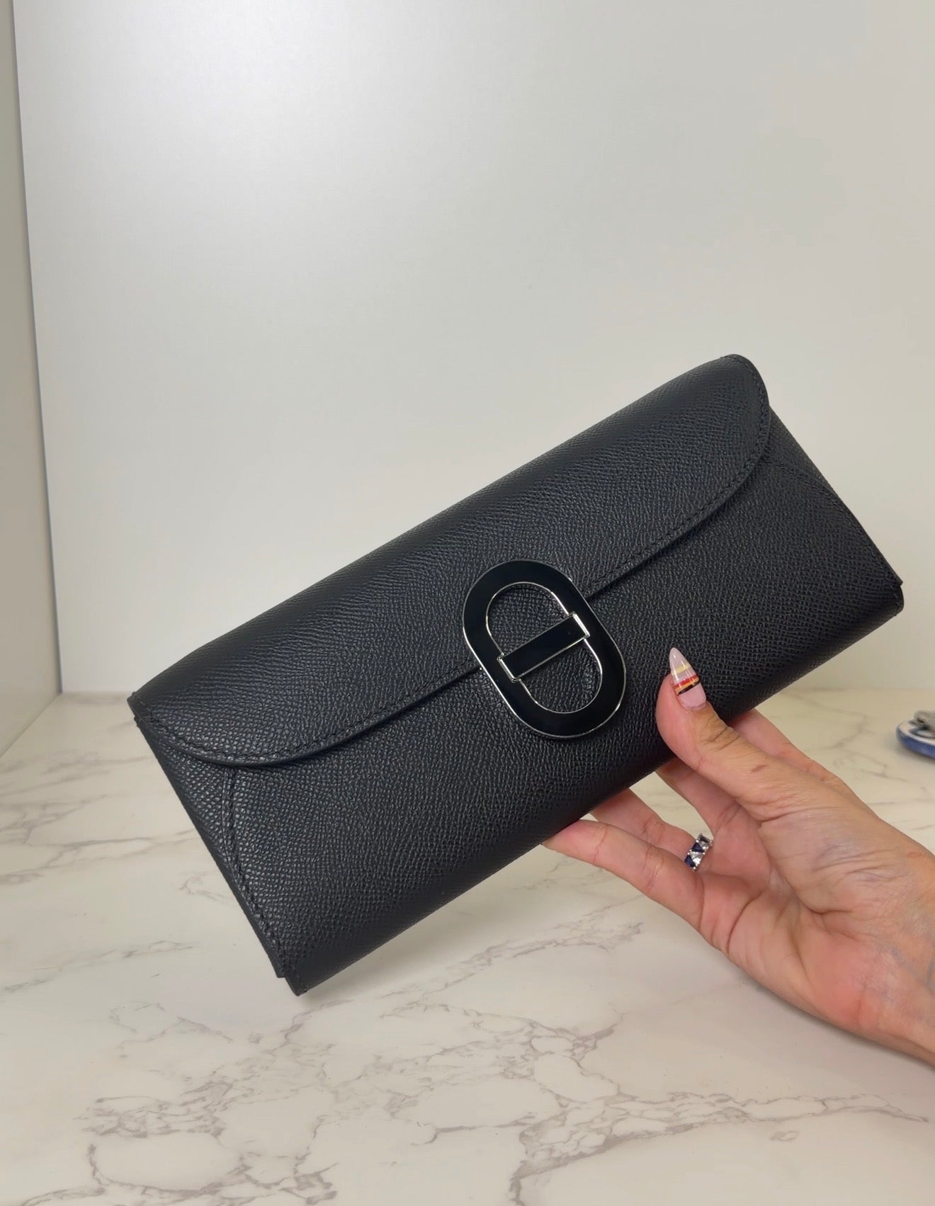 H WALLET CLUTCH