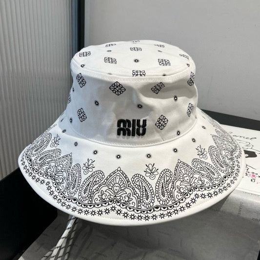 Bandana bucket hat