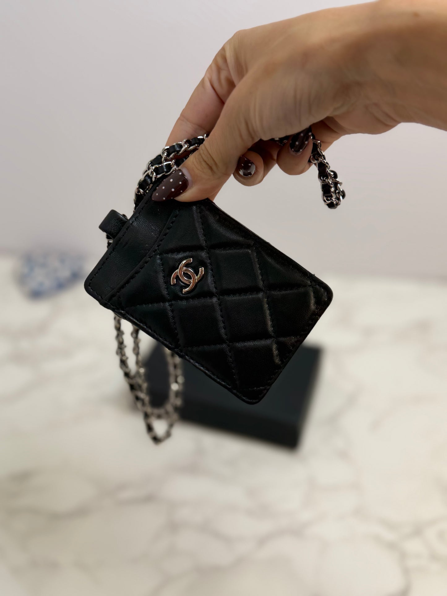 Cc badge holder