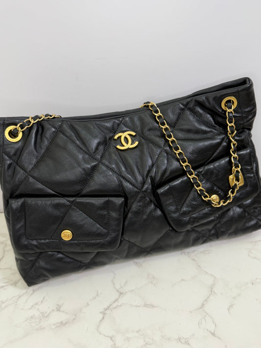 Vintage Chanel tote