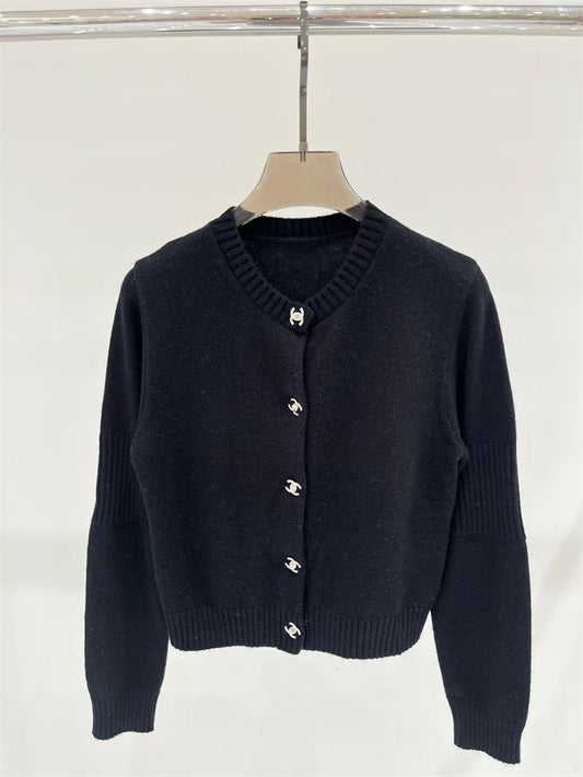 Keylock cardigan