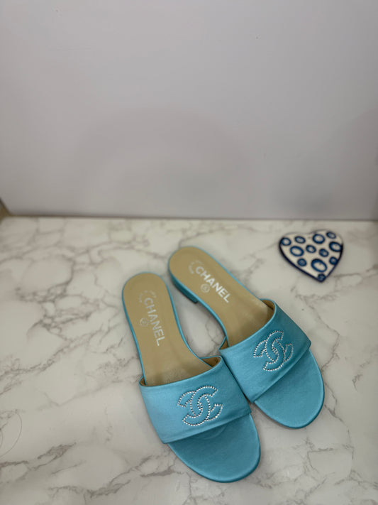 Satin slide