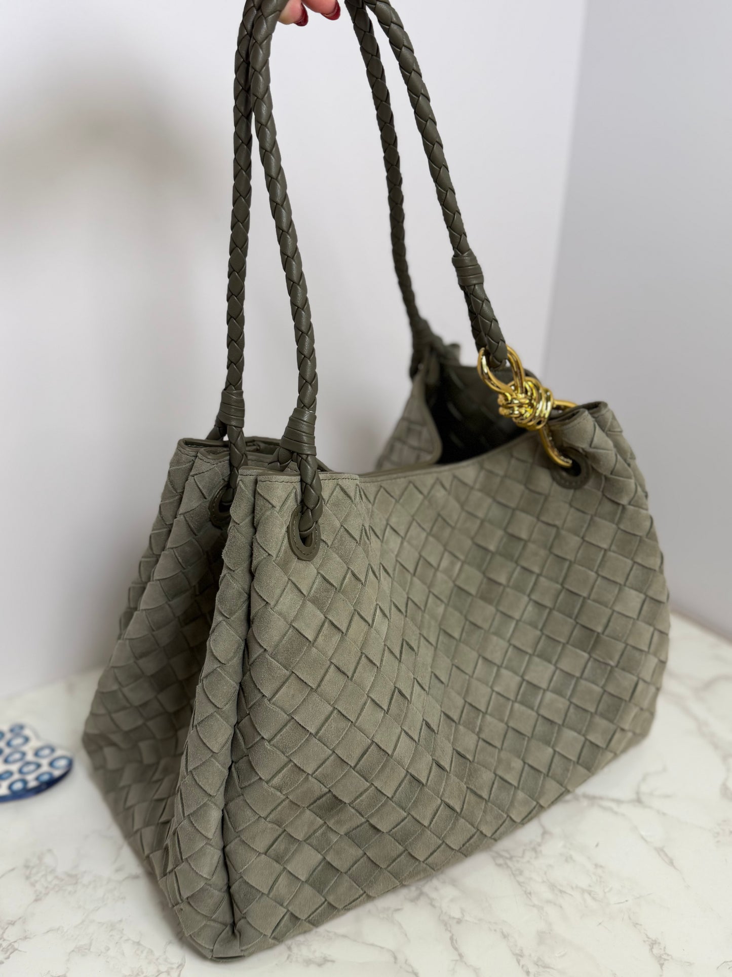 Bv loop tote