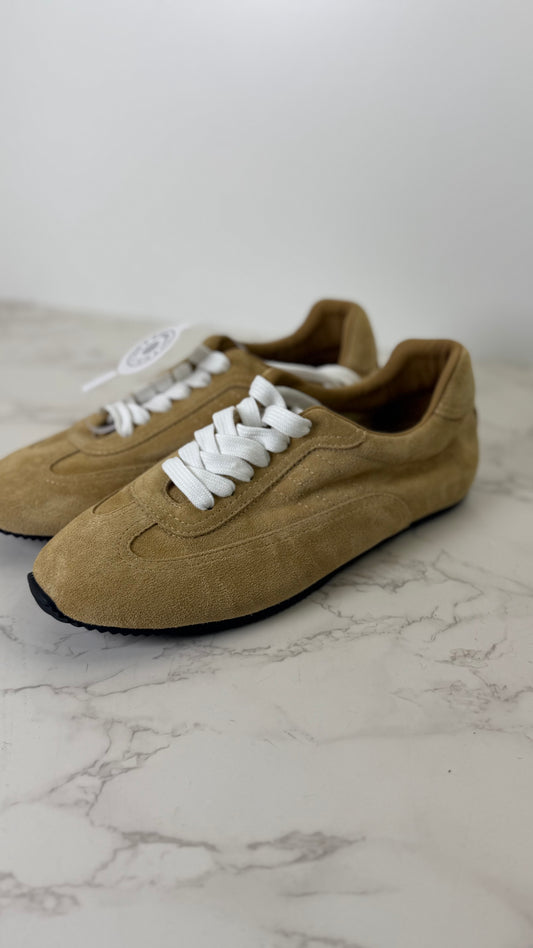 H sneaker) (Copy 2)