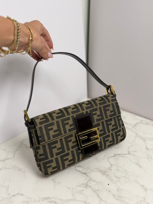 Fendi baguette