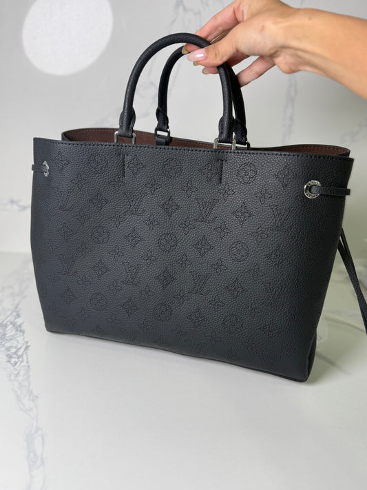 Lv perforated tote