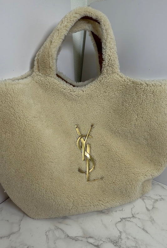 Sherpa icare tote
