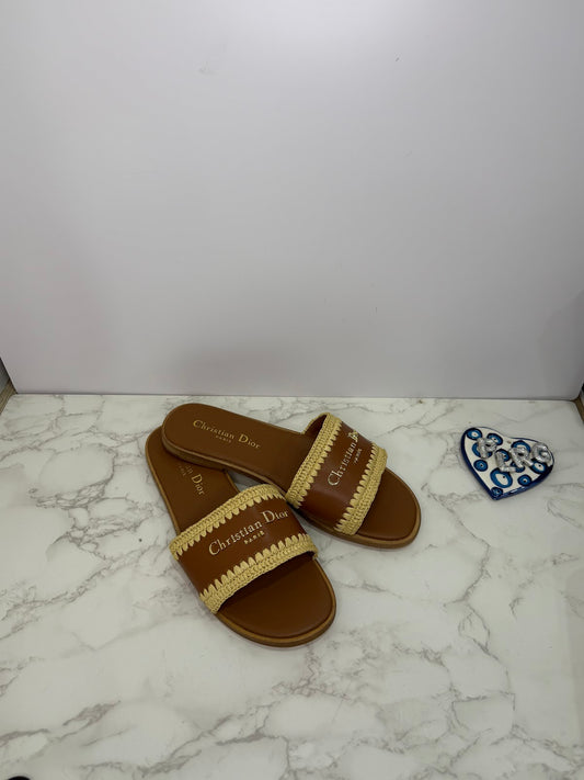 Cd raffia