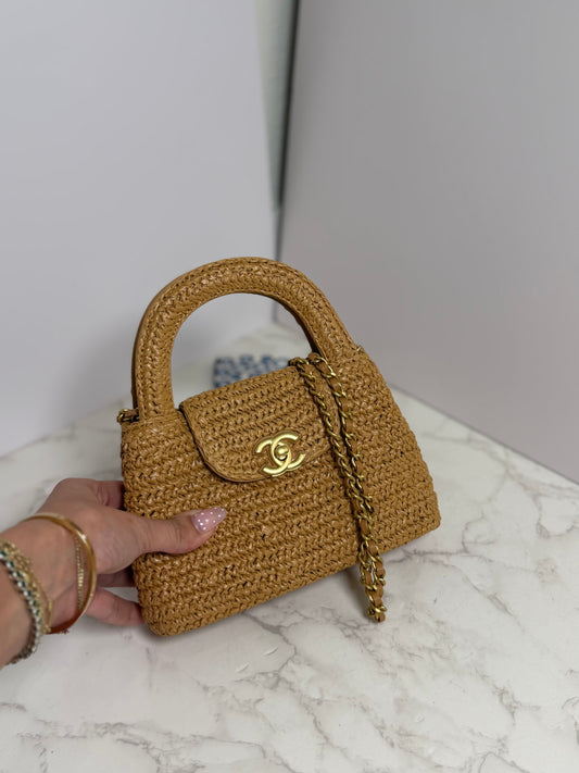 Raffia cc kelly
