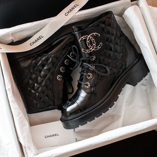 QUILTED COMBAT BOOTS