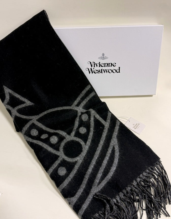 VW scarf