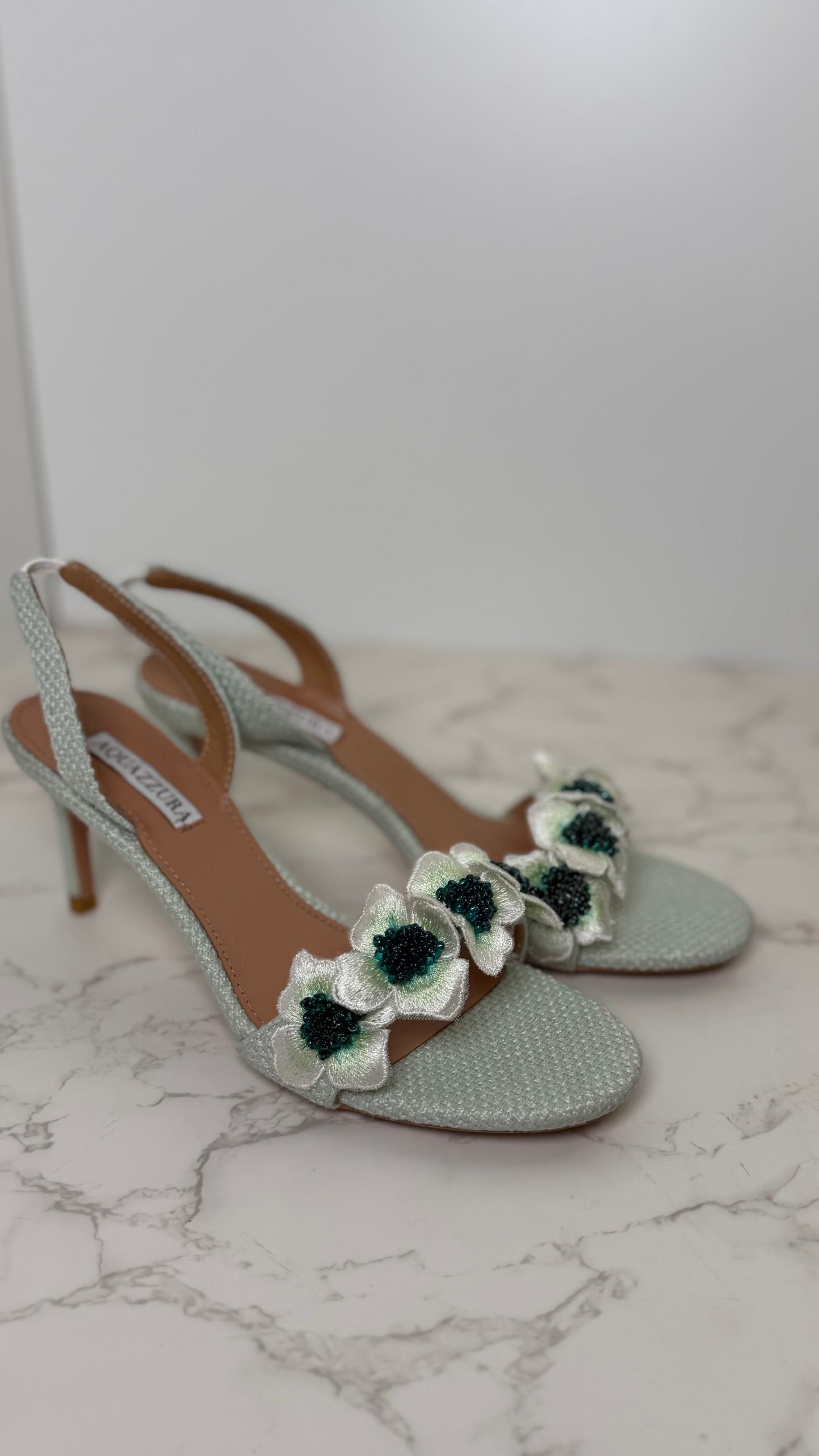 BV KITTEN HEEL