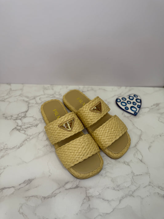Raffia slide sandal