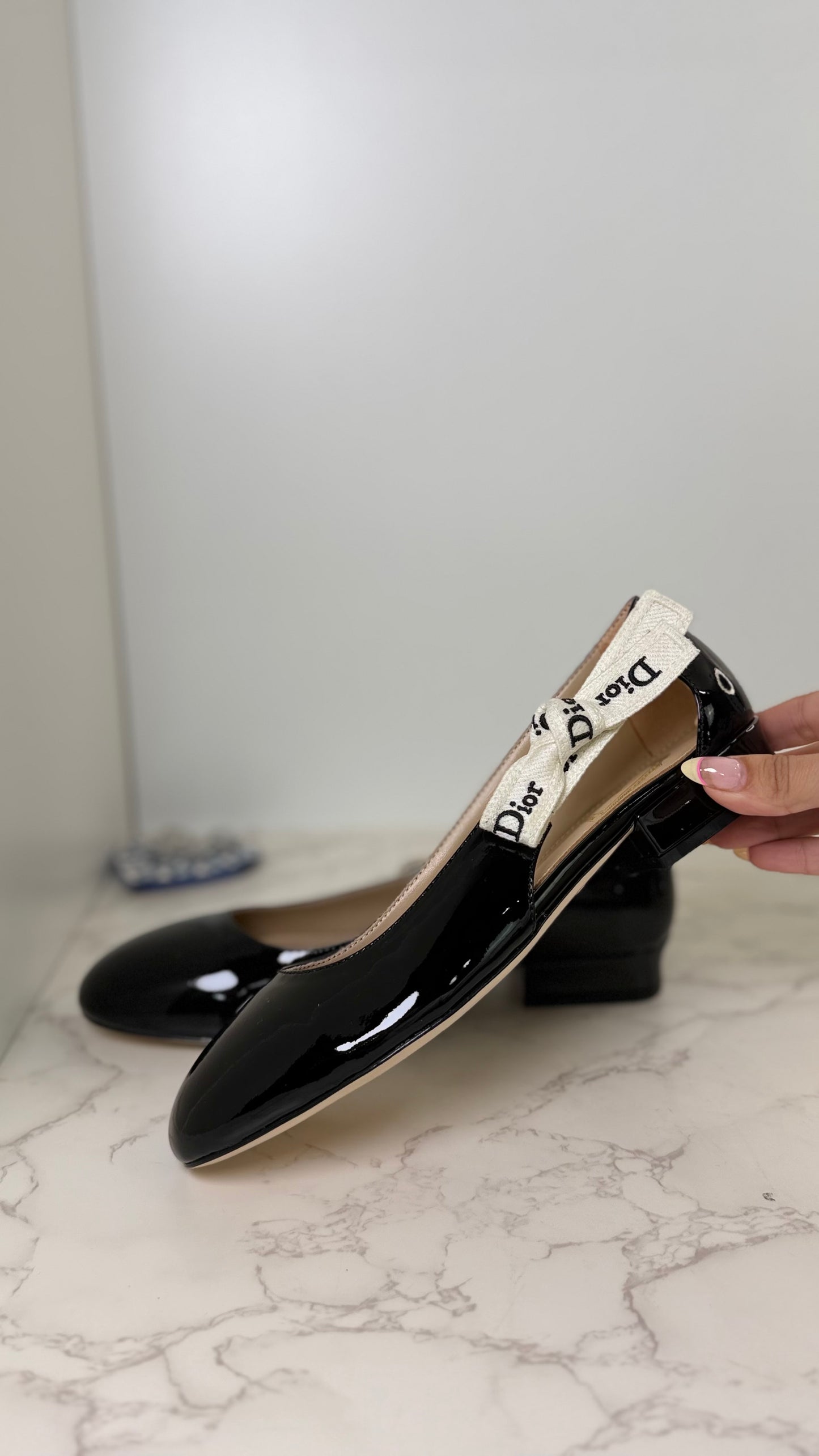 Cd patent ribbon flats