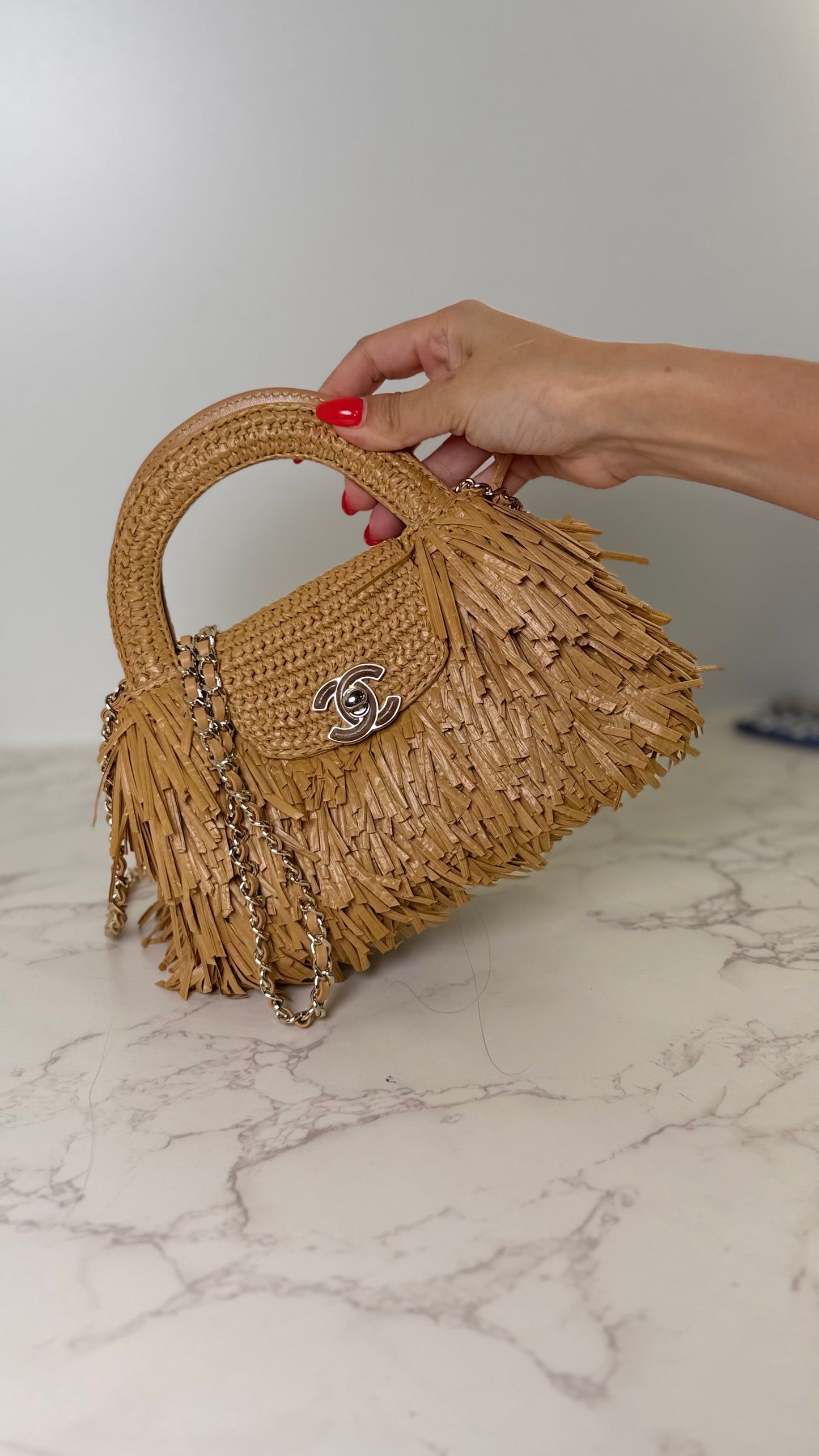 CC Fringe Kelly Raffia