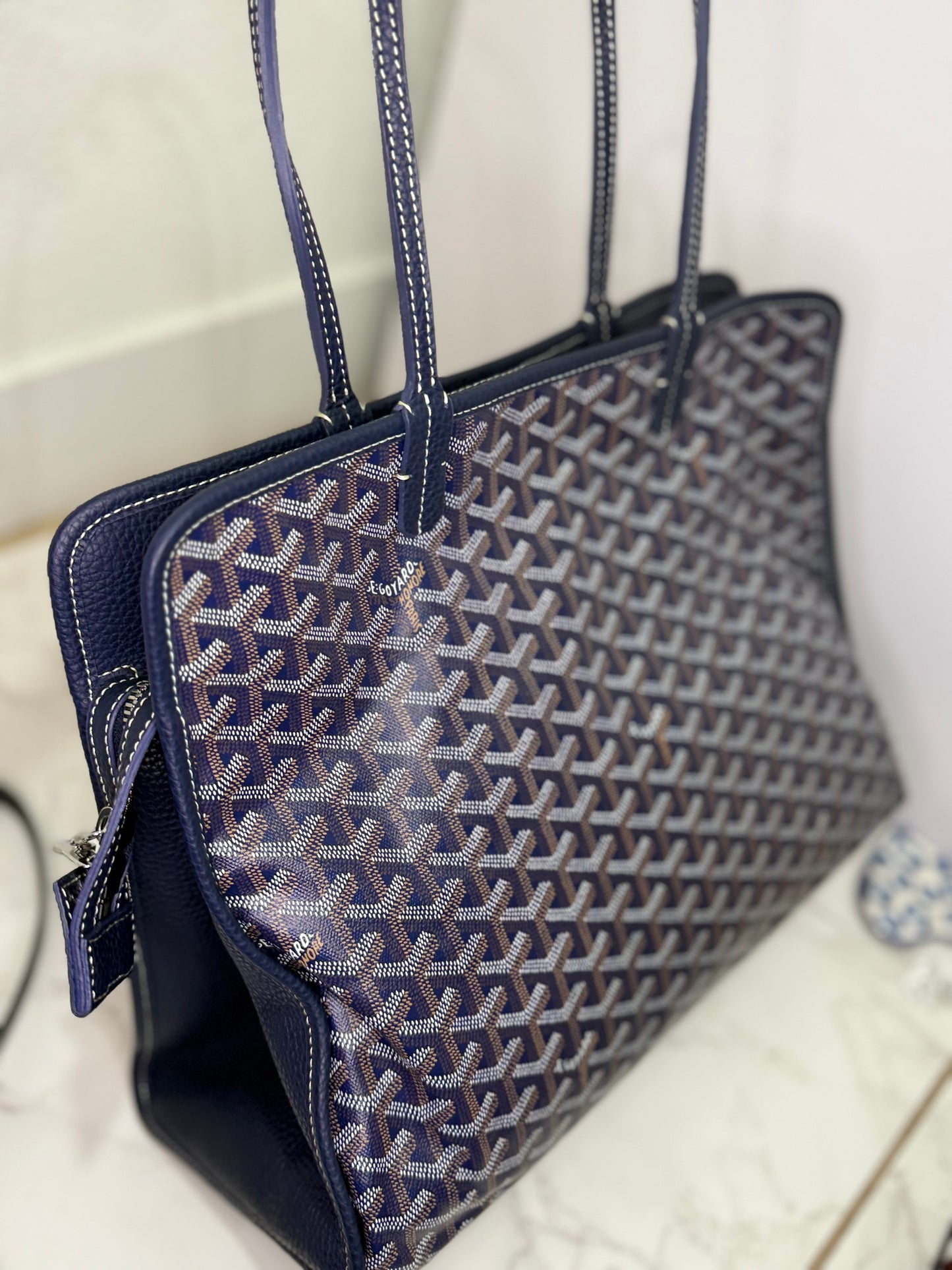 Goyard tote