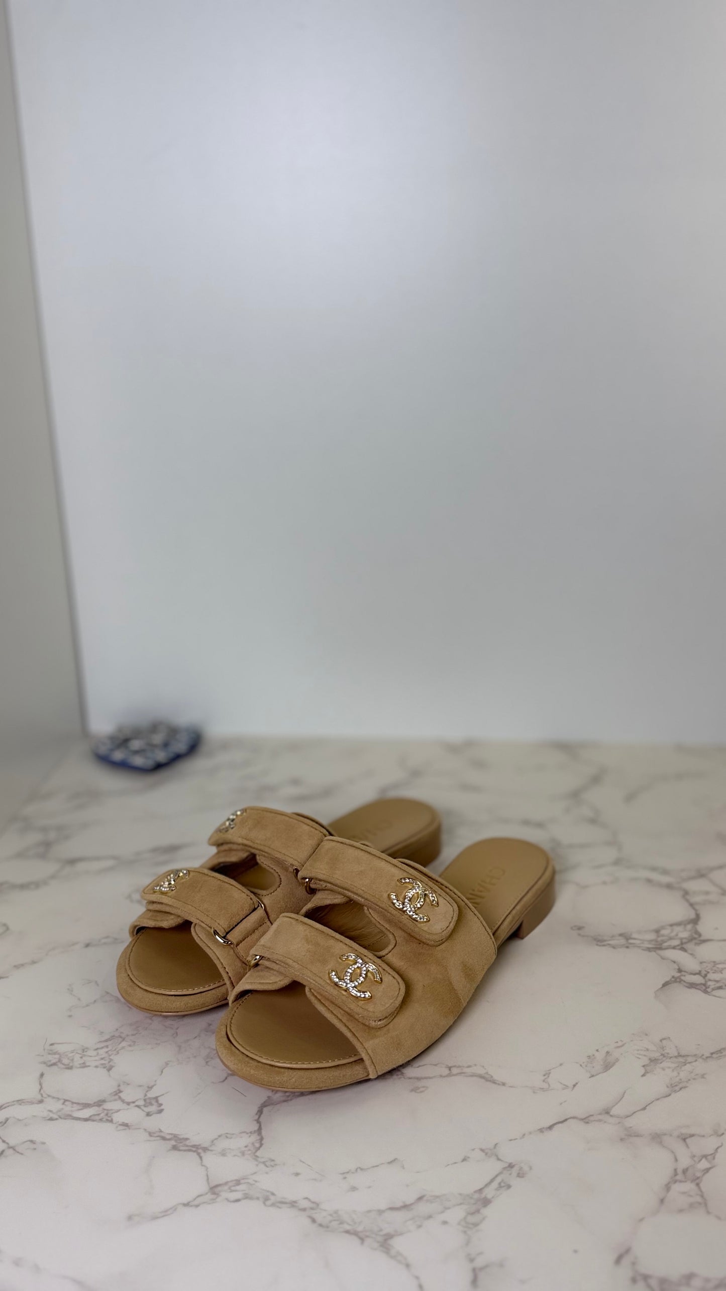 Cc suede sandal