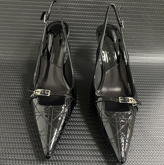 D SLINGBACK HEELS