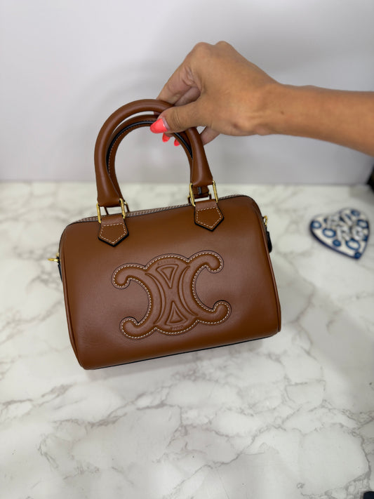 Celine Triomphe speedy