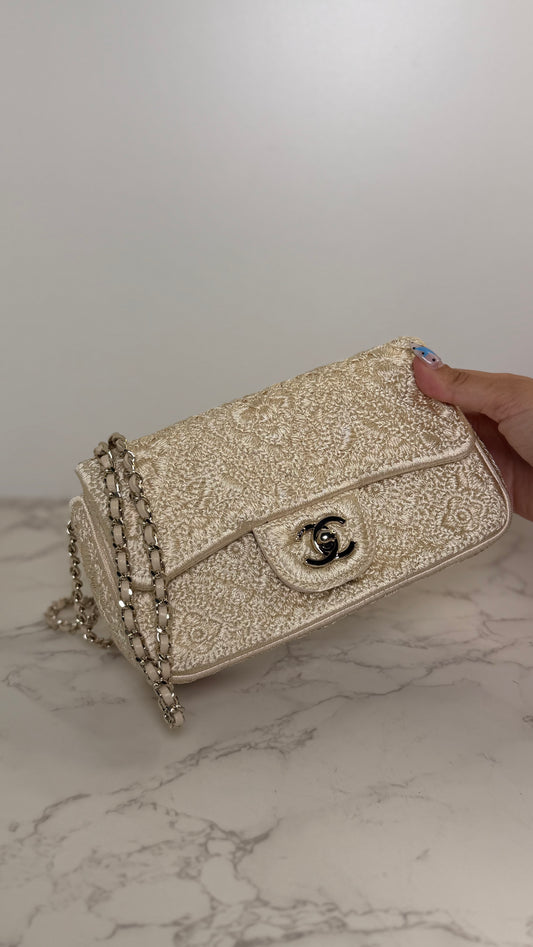 CC Crochet woven flap