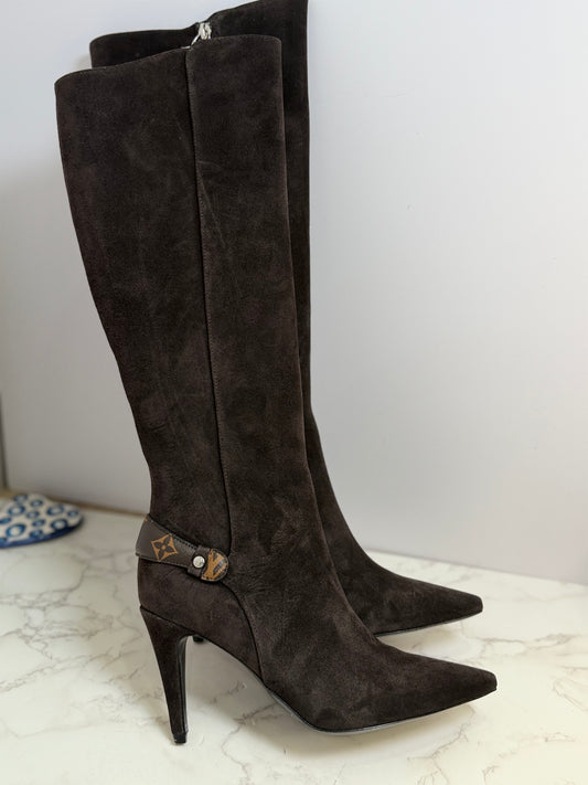 Lv suede boot