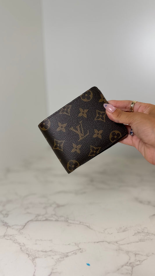 LV Wallet