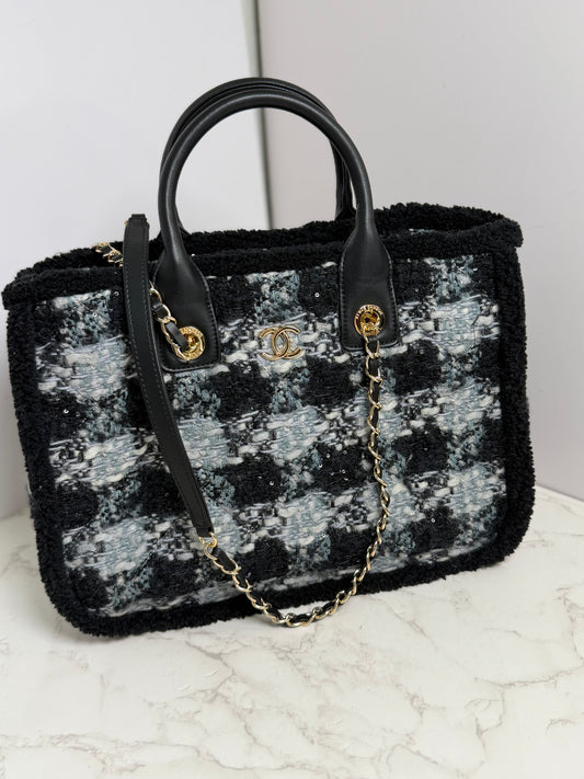 Cc tweed tote