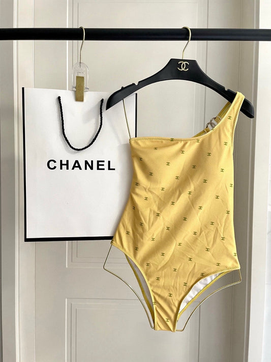 Bathing suit
