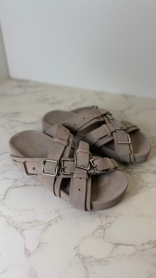 Loewe Sandal (Copy)