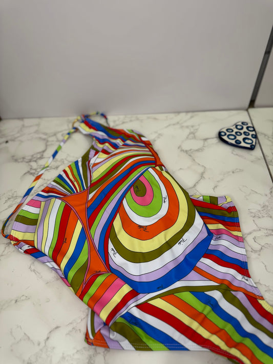 Bathing suit