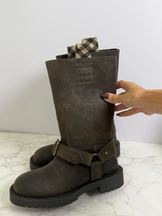 Burberry boot