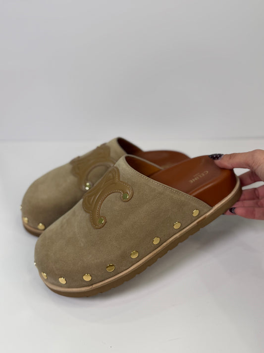 Celine clog
