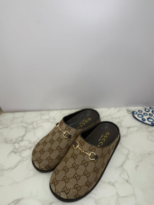 Gucci mule house slipper