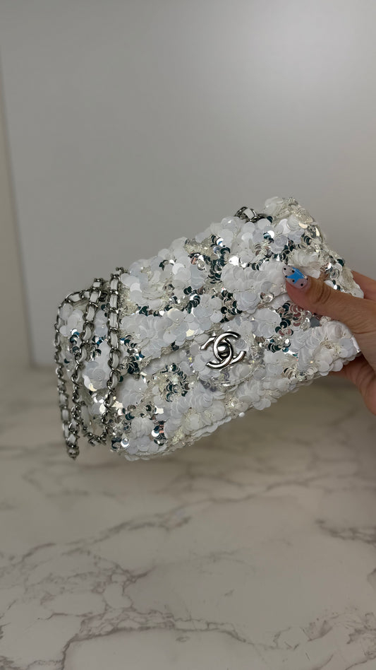CC sequin flap