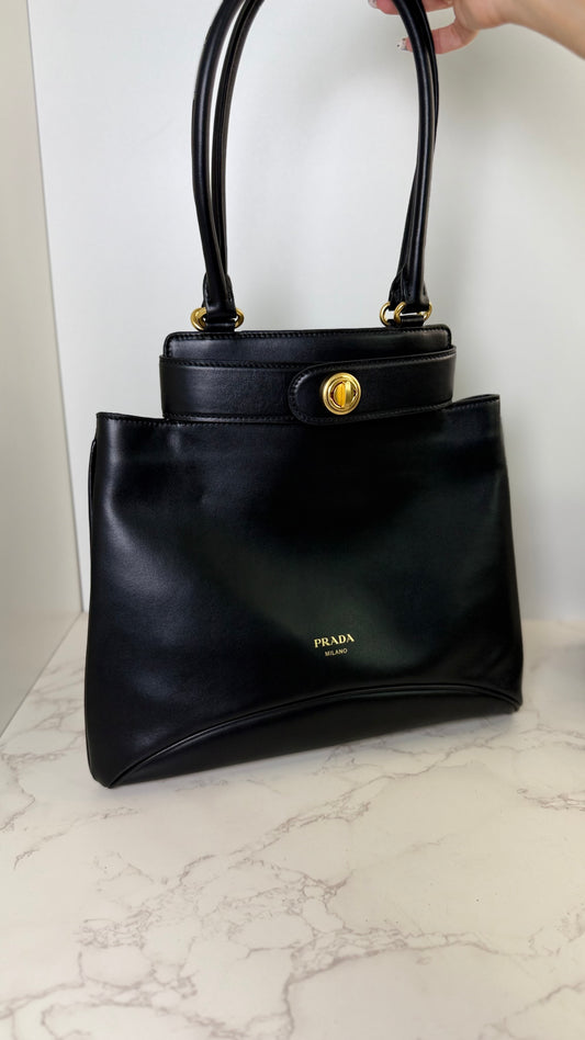 Prada Shoulder