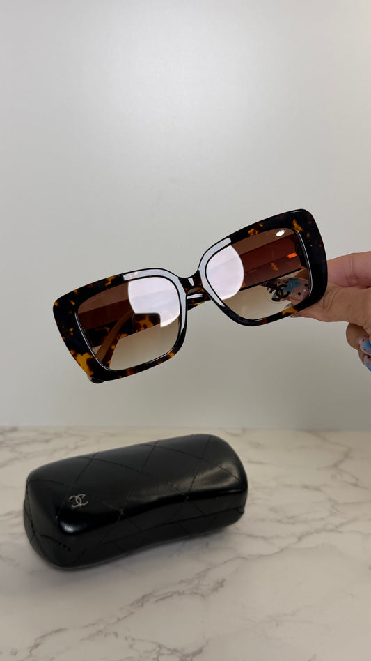 CHANEL SUNGLASSES