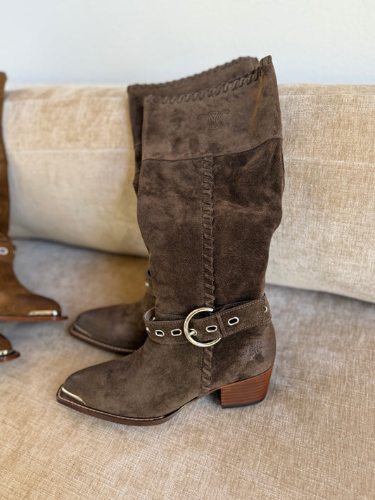 (Copy) Suede western boot