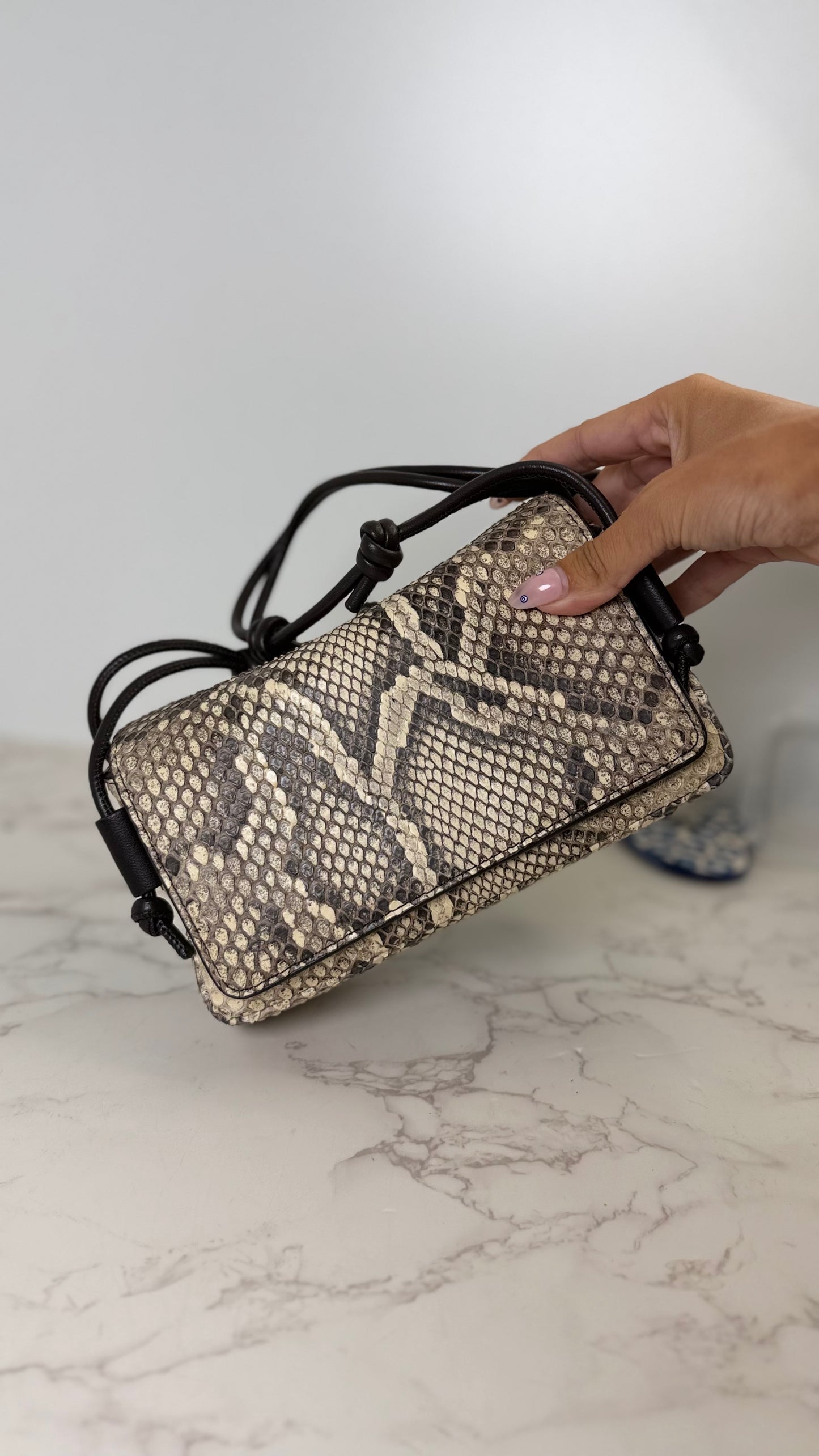 Snake BV shoulder crossbody