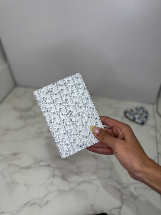 Goyard passport