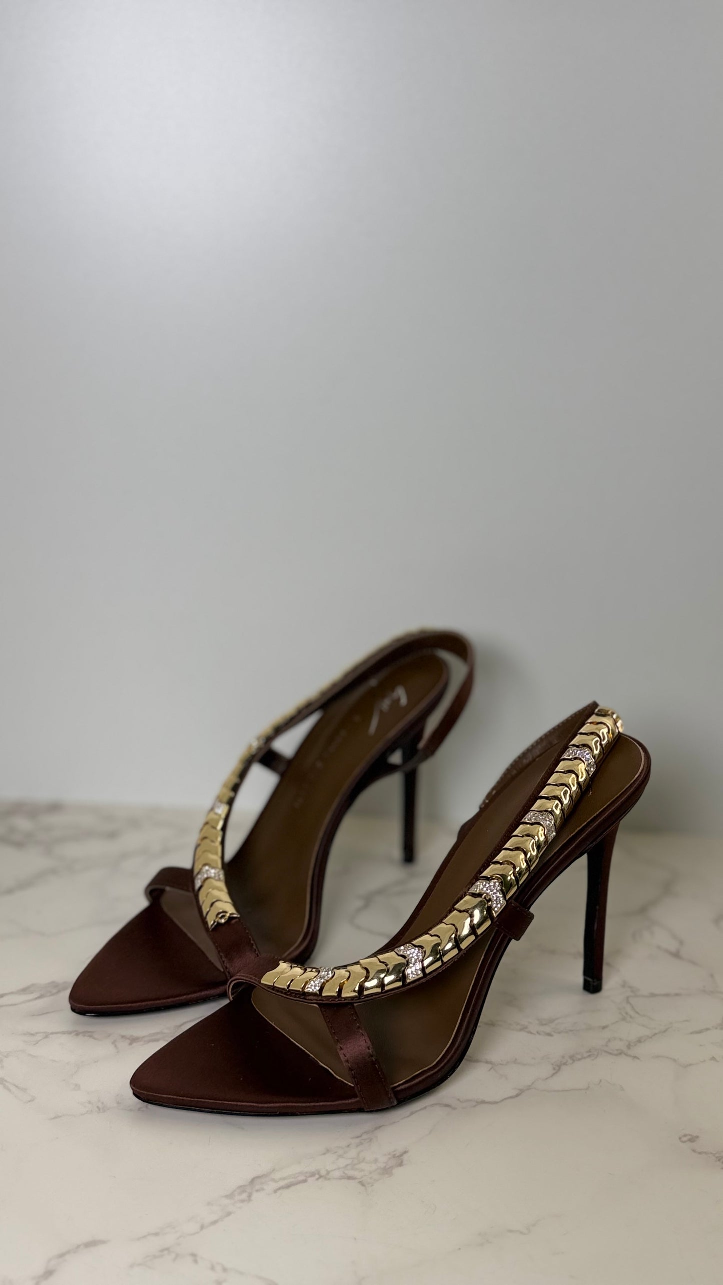 Rossi heel