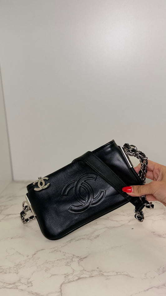 CC vintage crossbody